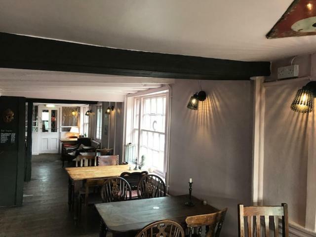 Chequers Inn Battle Extérieur photo